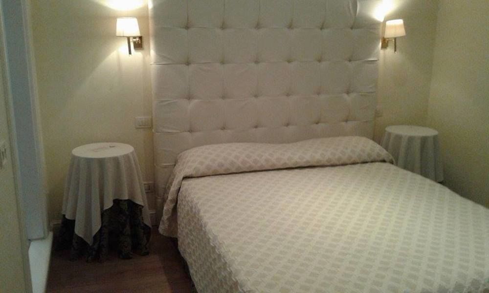 คอนดอตติ 29 Bed & Breakfast โรม ภายนอก รูปภาพ